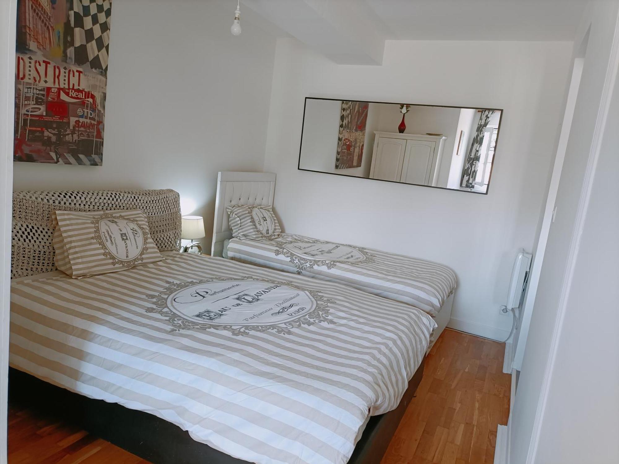 Charmant appartement indépendant, 5 mn de Rouen, avec terrasse. Franqueville-Saint-Pierre Esterno foto