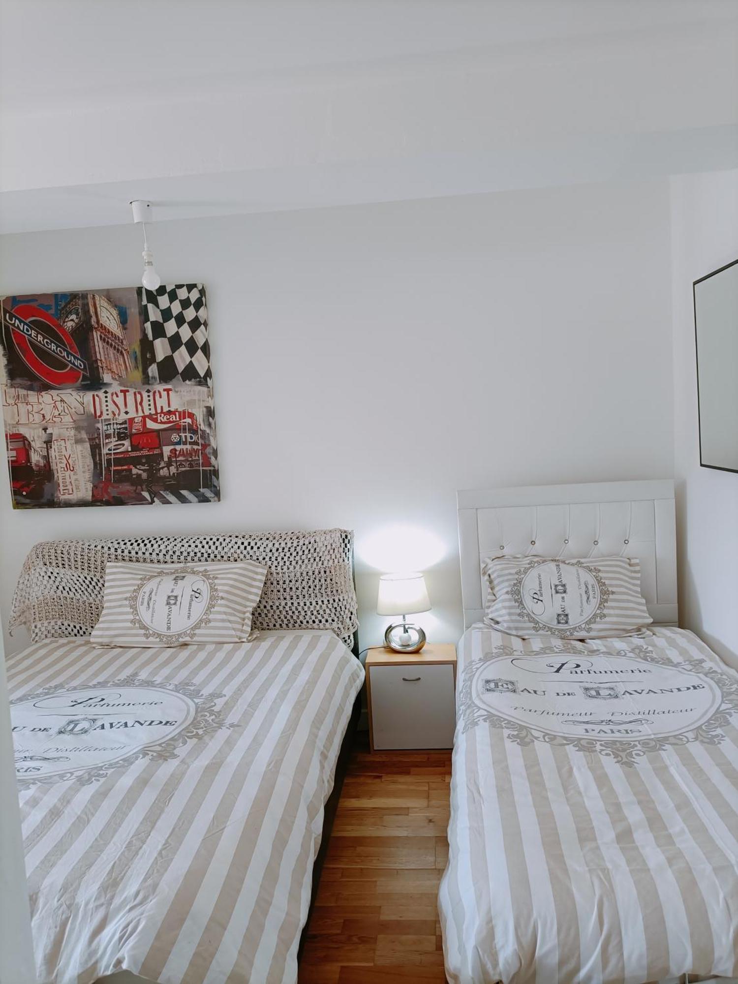 Charmant appartement indépendant, 5 mn de Rouen, avec terrasse. Franqueville-Saint-Pierre Esterno foto